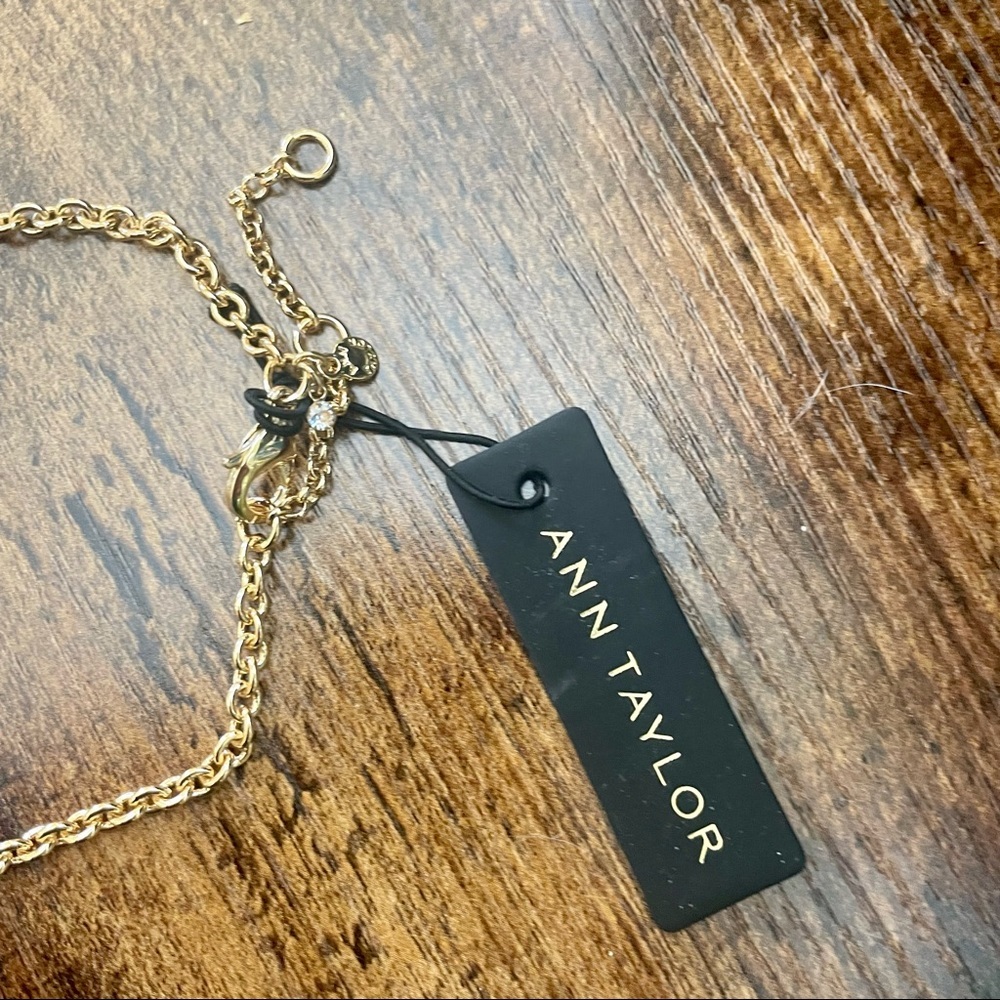 Ann Taylor Statement Necklace - Picture 3 of 4